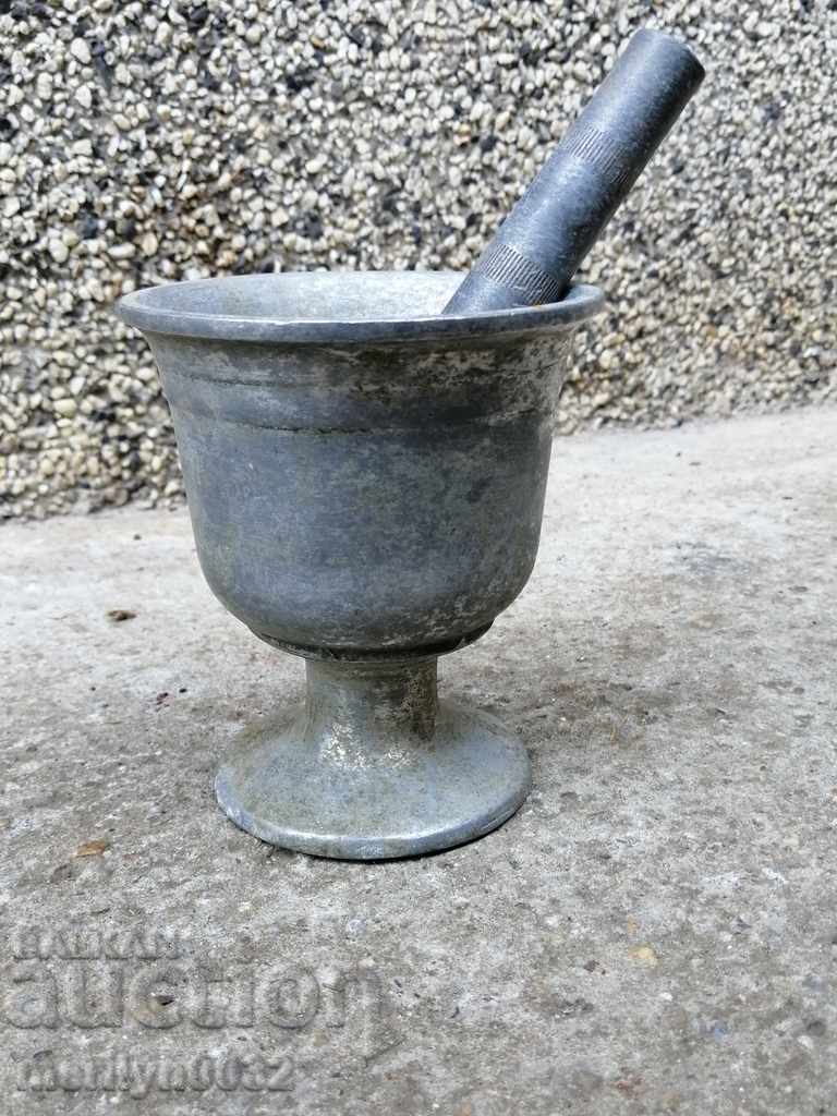 Old white metal mortar, pestle, mortar - 7 Old white metal mortar, pestle, mortar - 7