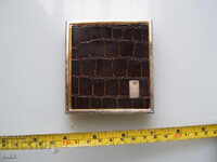 Η ταμπακιέρα