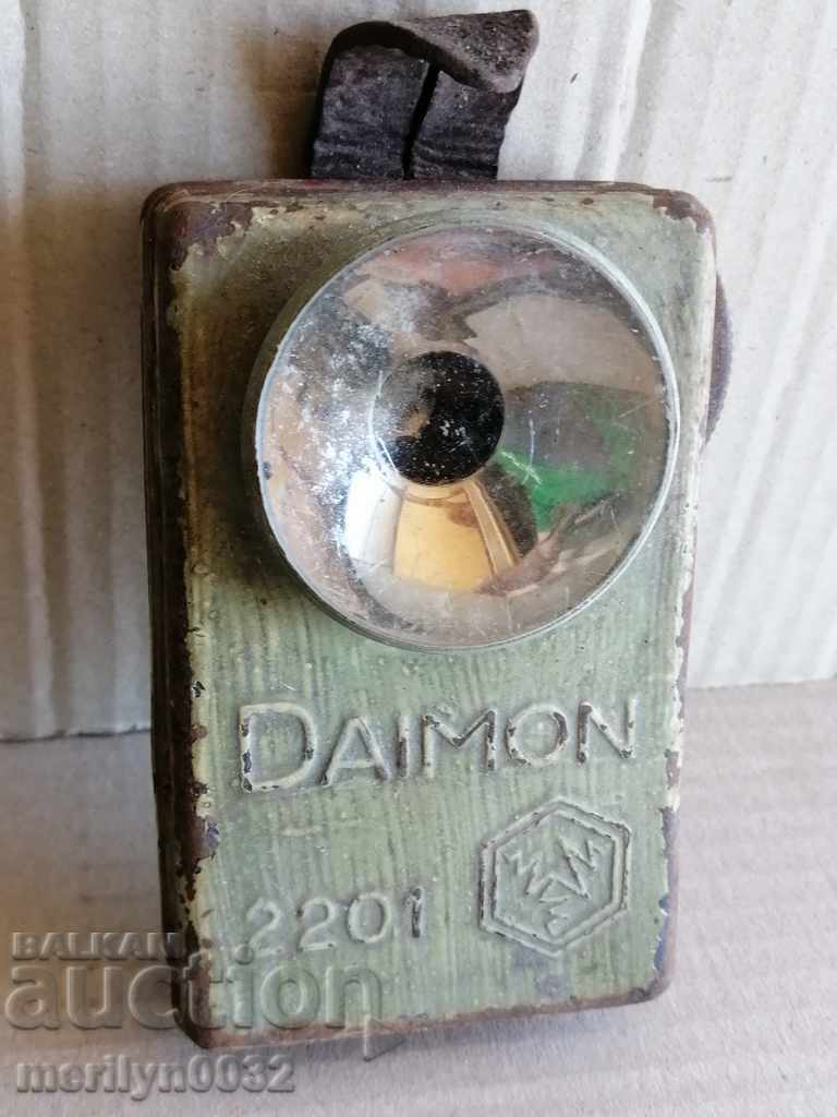 Старо  фенерче DAIMON  лампа прожектор ВЕРМАХТ WW2