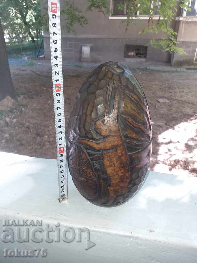 HUGE OLD WOODEN EASTER EGG WITH CARVING AND ENGRAVING - 6 HUGE OLD WOODEN EASTER EGG WITH CARVING AND ENGRAVING - 6