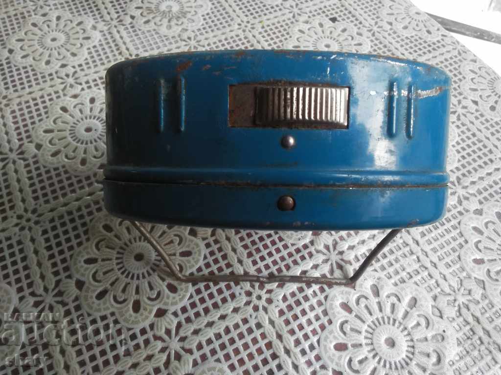 Auction Old flashlight. Old searchlight. Auction Old flashlight. Old searchlight.