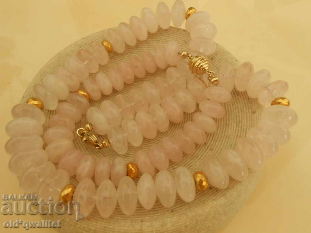 Колие и Гривна, Злато 375 и Розов кварц, щемпели налични с цена 827.00 лв. | € 422.84