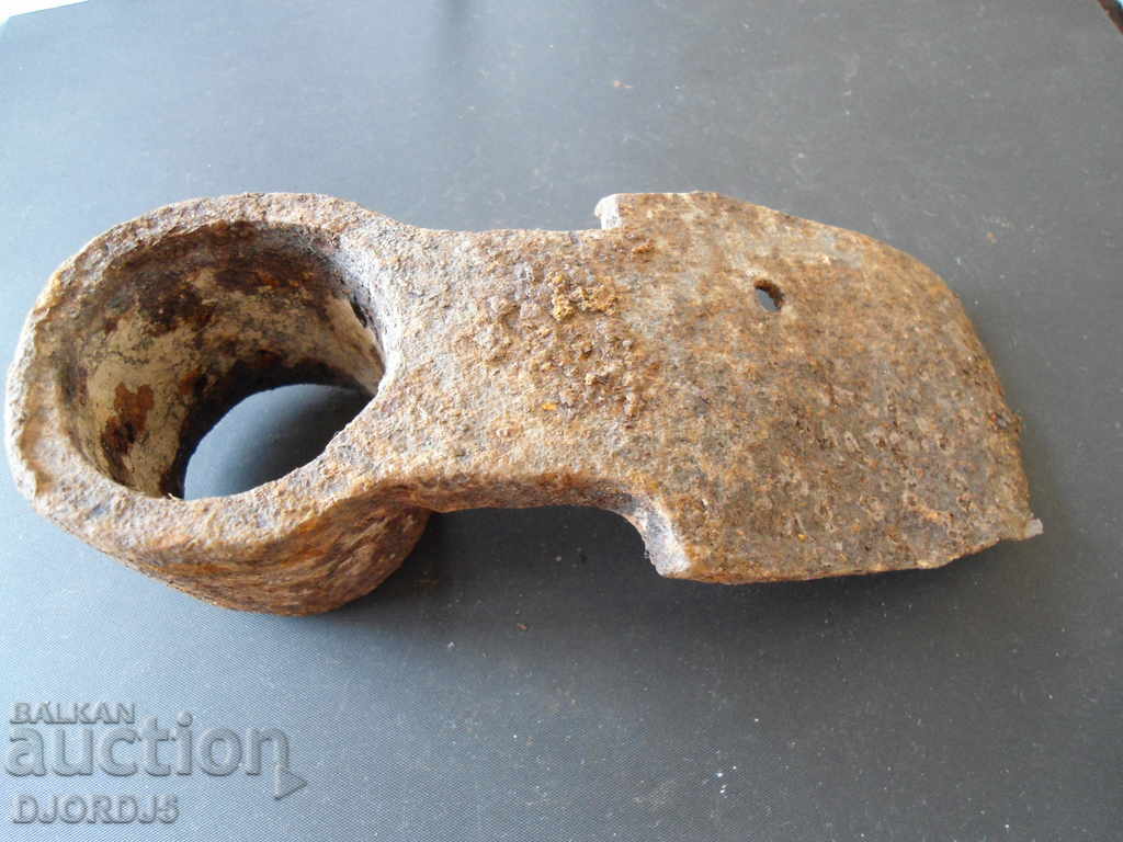 Auction Old agricultural tool Auction Old agricultural tool