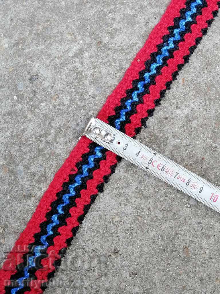 Delivery of Old hand-knitted belt, belt, buckle, costume 2.60 meters Delivery of Old hand-knitted belt, belt, buckle, costume 2.60 meters