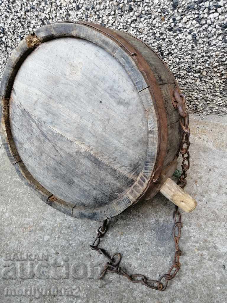 Old bucket, vase, barrel, wooden, pavour - 7 Old bucket, vase, barrel, wooden, pavour - 7