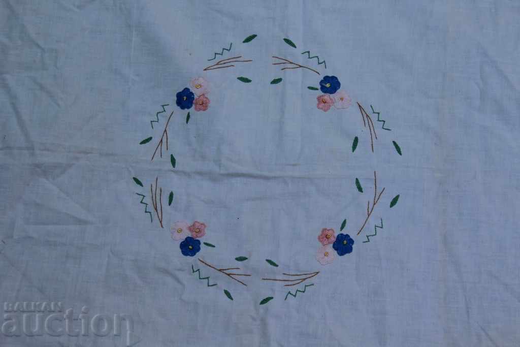 OLD HAND EMBROIDERY PLATE EMBROIDERY EMBROIDERY COVER with price 15.00 BGN | € 7.67 OLD HAND EMBROIDERY PLATE EMBROIDERY EMBROIDERY COVER with price 15.00 BGN | € 7.67