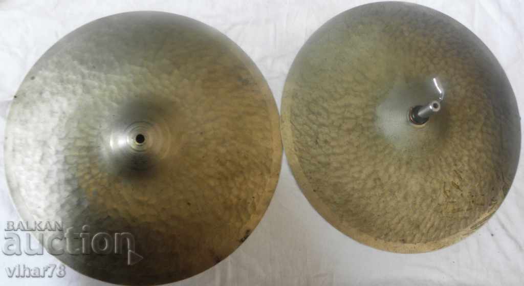 LOT OF TWO CYMBALS WITH A BUNCH OF PIECES