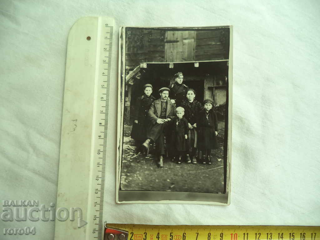 FAMILY - LACQUERED SHOES with price 8.99 BGN | € 4.60 FAMILY - LACQUERED SHOES with price 8.99 BGN | € 4.60