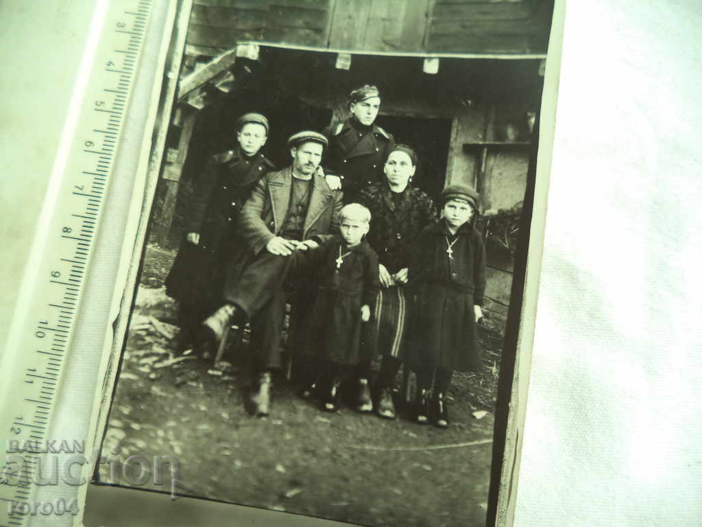 Delivery of FAMILY - LACQUERED SHOES Delivery of FAMILY - LACQUERED SHOES