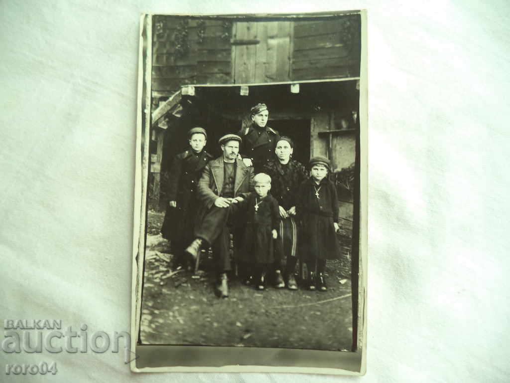 FAMILY - LACQUERED SHOES