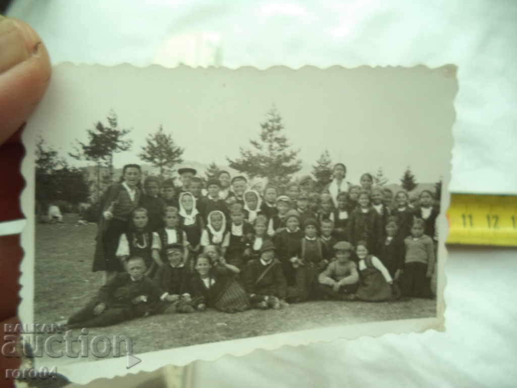 ON EXCURSION - THE VILLAGE OF GOVEDARTSI - SAMOKOVSKO - 7 ON EXCURSION - THE VILLAGE OF GOVEDARTSI - SAMOKOVSKO - 7