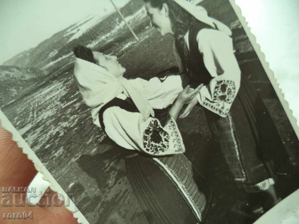 WEARS THE VILLAGE OF GOVEDARTSI - SHIZE SHIRT - 6 WEARS THE VILLAGE OF GOVEDARTSI - SHIZE SHIRT - 6