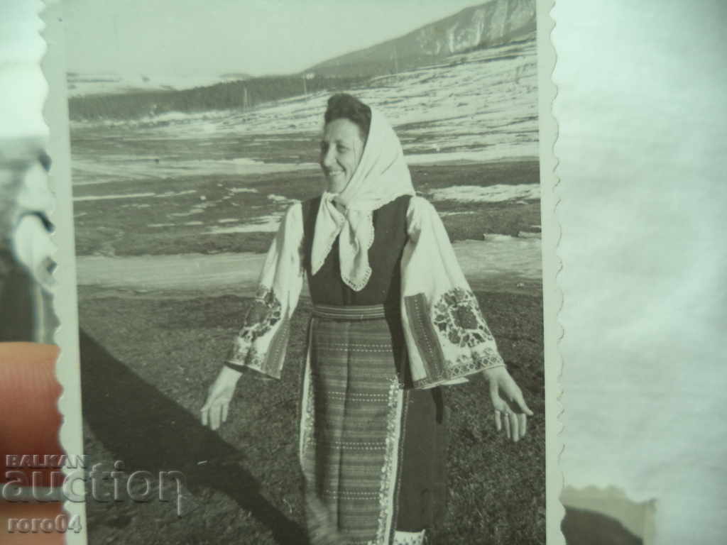 Аукцион НОСИЯ СЕЛО ГОВЕДАРЦИ - РИЗА ШАВЕ