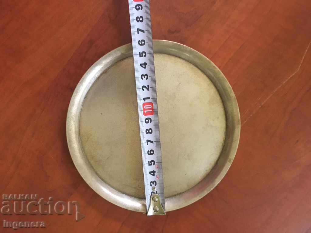 ПОДНОС ТАБЛА МЕТАЛ ПОСРЕБРЕН с цена 11.00 лв. | € 5.62 ПОДНОС ТАБЛА МЕТАЛ ПОСРЕБРЕН с цена 11.00 лв. | € 5.62