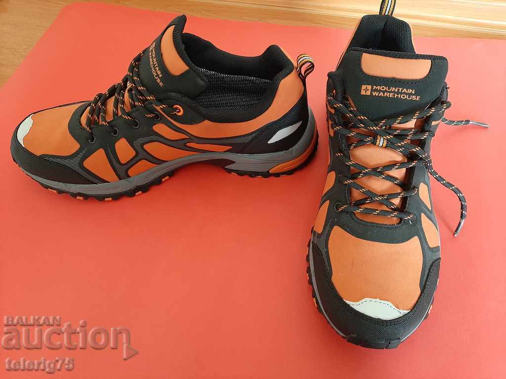 English Sports Hiking Waterproof Shoes-No 44 with price 90.00 BGN | € 46.02 English Sports Hiking Waterproof Shoes-No 44 with price 90.00 BGN | € 46.02