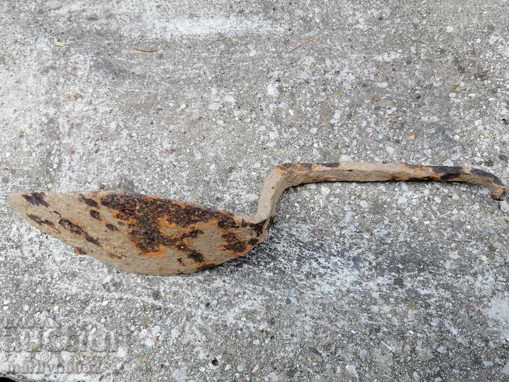 Auction Device, tool, wrought iron trowel Auction Device, tool, wrought iron trowel