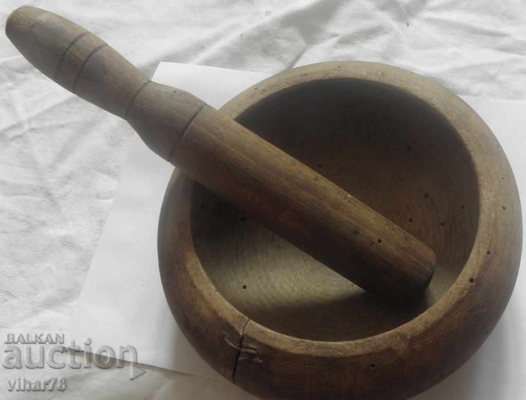 old wooden mortar - 6 old wooden mortar - 6