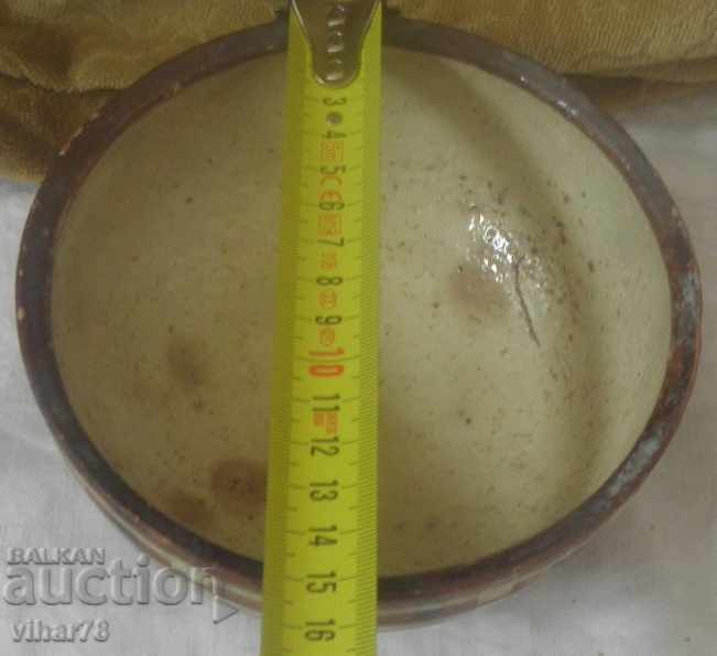 Delivery of OLD CERAMIC BOWL-PLATE-BOWL Delivery of OLD CERAMIC BOWL-PLATE-BOWL