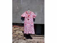 Cămașă de noapte de bătrână