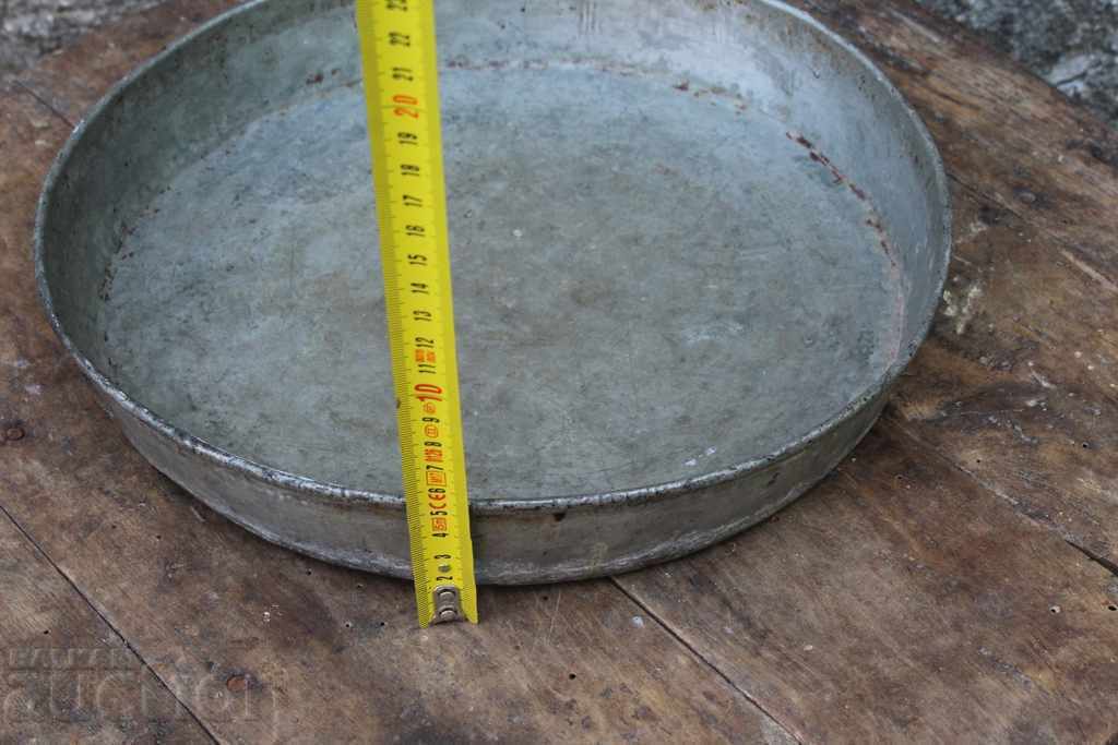 Auction  1926 OLD COPPER TRAY COPPER HONEY PIE COPPER TRAY