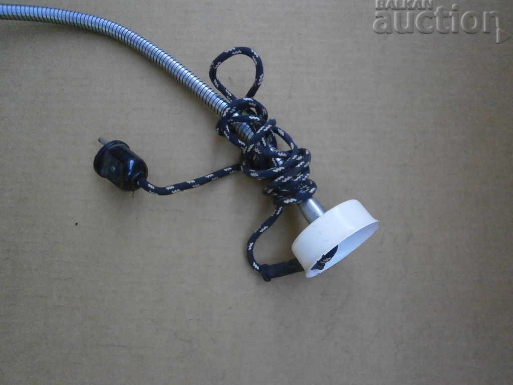 MOBILE industrial lamp soc with price 55.00 BGN | € 28.12 MOBILE industrial lamp soc with price 55.00 BGN | € 28.12