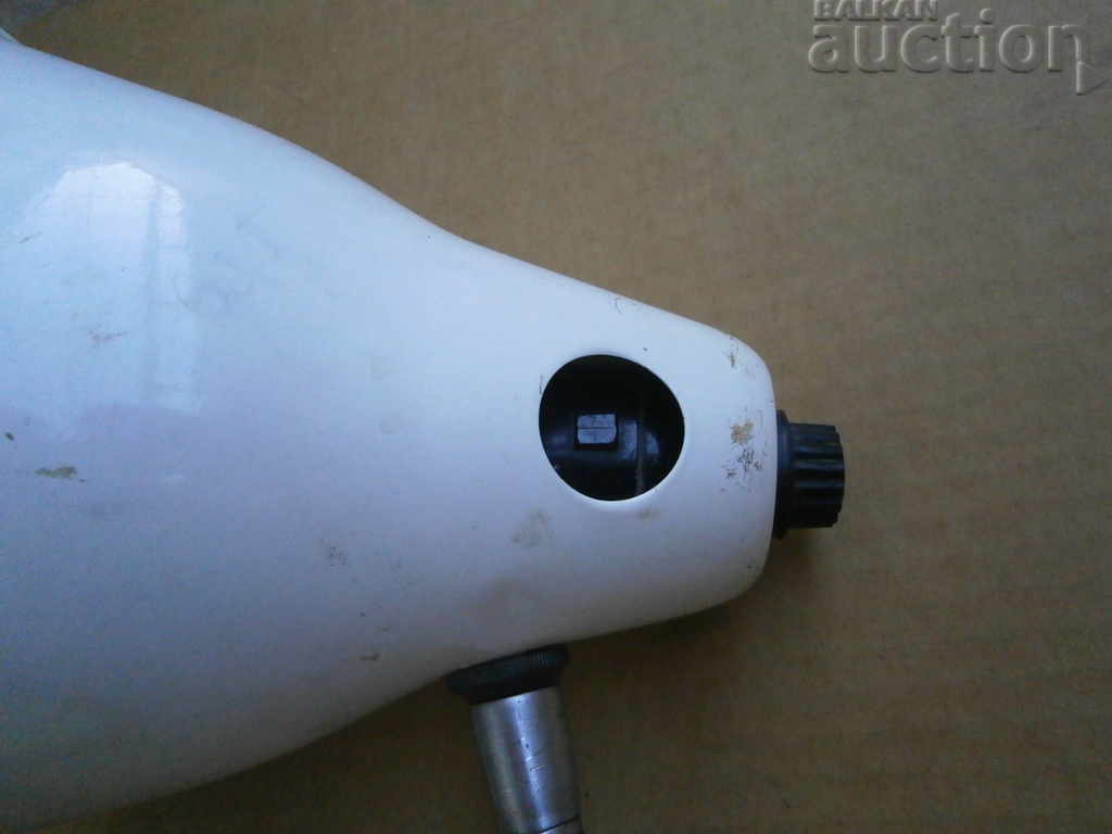 Auction MOBILE industrial lamp soc Auction MOBILE industrial lamp soc