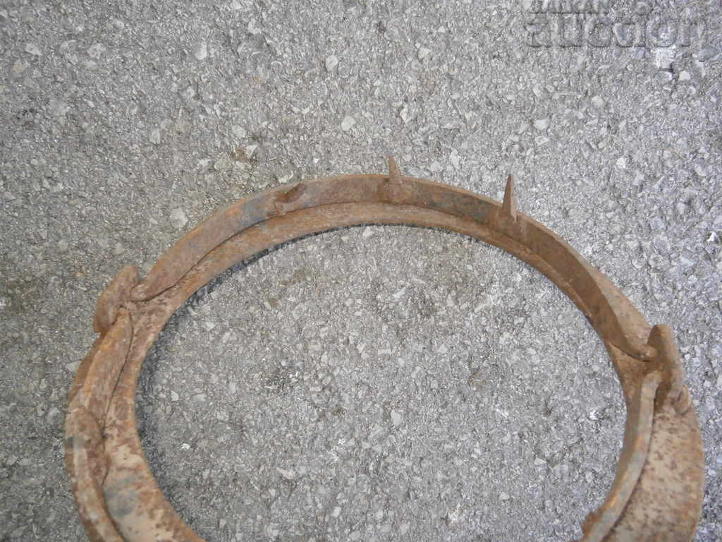 Hand forged spiked trap wrought iron fox wolves - 5 Hand forged spiked trap wrought iron fox wolves - 5