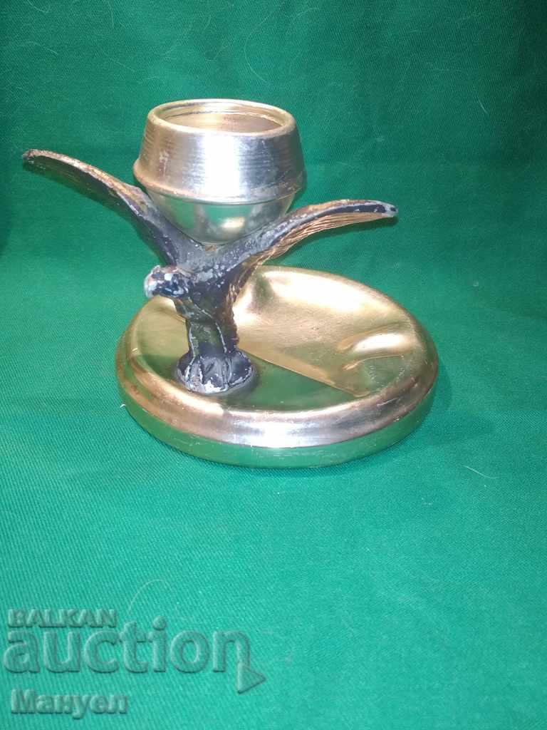 I am selling an old Russian metal ashtray. with price 24.90 BGN | € 12.73 I am selling an old Russian metal ashtray. with price 24.90 BGN | € 12.73