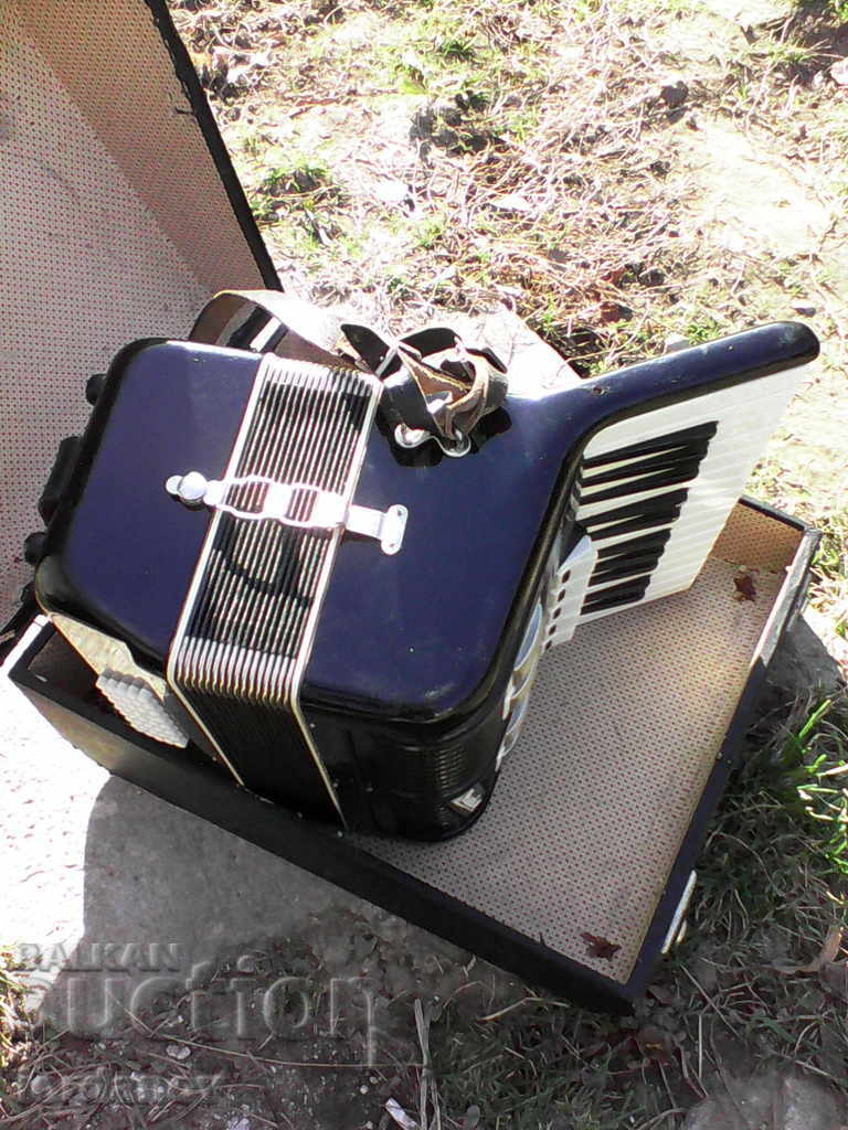 Acordeon "Weltmeister" 40 de bas - 6 Acordeon "Weltmeister" 40 de bas - 6