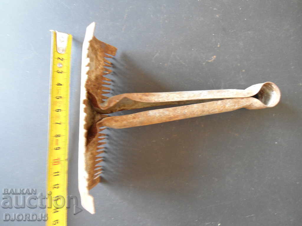 Old tool, comb - 6 Old tool, comb - 6
