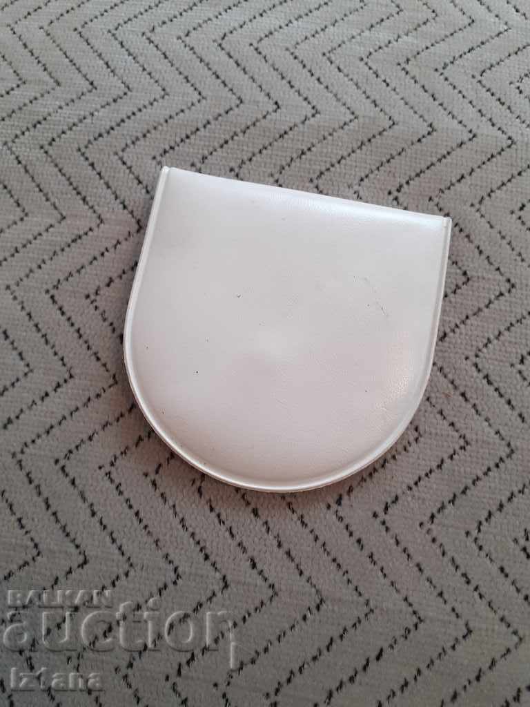 Old children's wallet with price 18.00 BGN | € 9.20 Old children's wallet with price 18.00 BGN | € 9.20