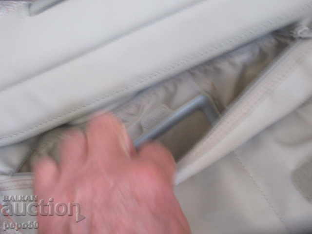 Delivery of Excellent Condition Laptop Bag Delivery of Excellent Condition Laptop Bag