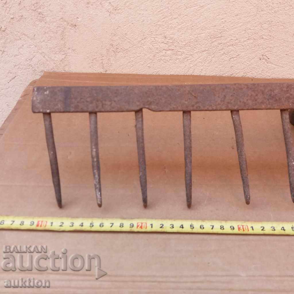 SOLID FORGED RIVET HARDWARE, PLOW, HUGE PLOW with price 8.99 BGN | € 4.60 SOLID FORGED RIVET HARDWARE, PLOW, HUGE PLOW with price 8.99 BGN | € 4.60