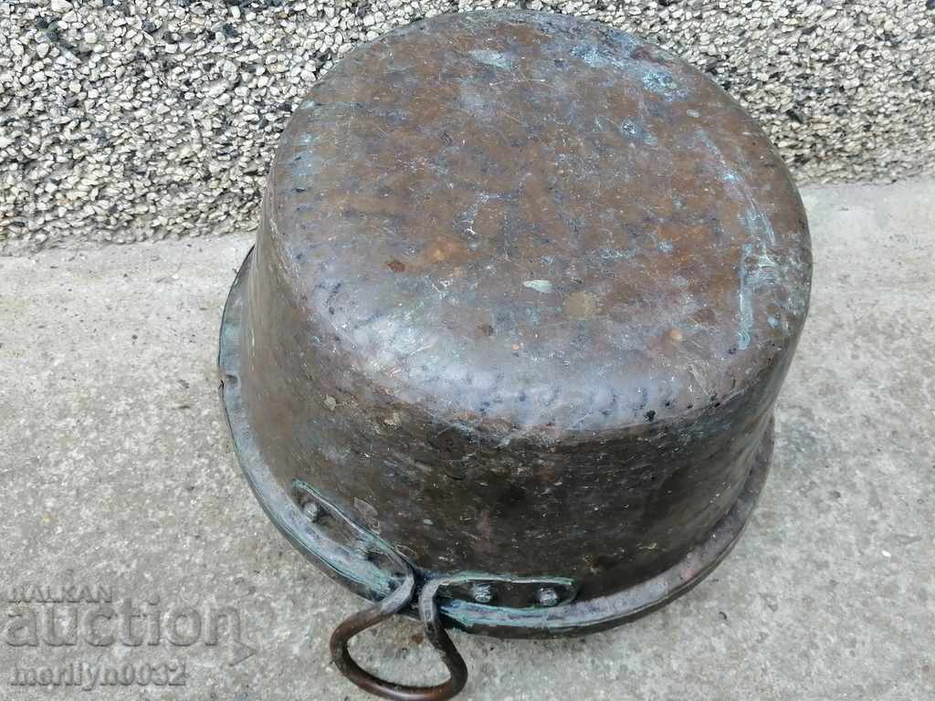 Old tin pot, copper copper vessel without lid with price 99.00 BGN | € 50.62 Old tin pot, copper copper vessel without lid with price 99.00 BGN | € 50.62