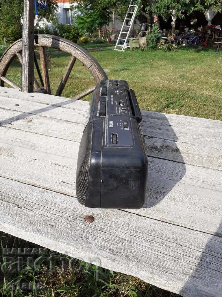 Old Panasonic Radio Cassette Player - 5 Old Panasonic Radio Cassette Player - 5