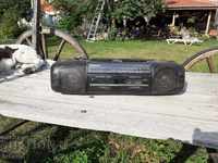 Παλαιά συσκευή αναπαραγωγής κασετών ραδιοφώνου Panasonic