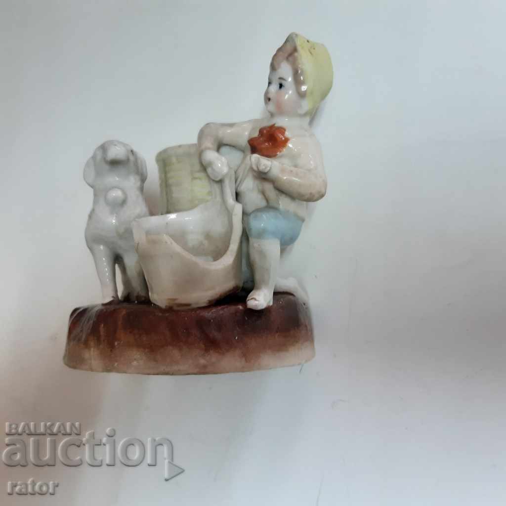 Very old porcelain - figure, figurine, statuette