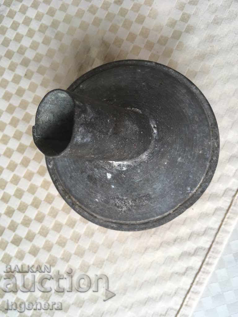 Auction FUNNY WITH STRAINER METAL GALVANIZED SHEET METAL Auction FUNNY WITH STRAINER METAL GALVANIZED SHEET METAL