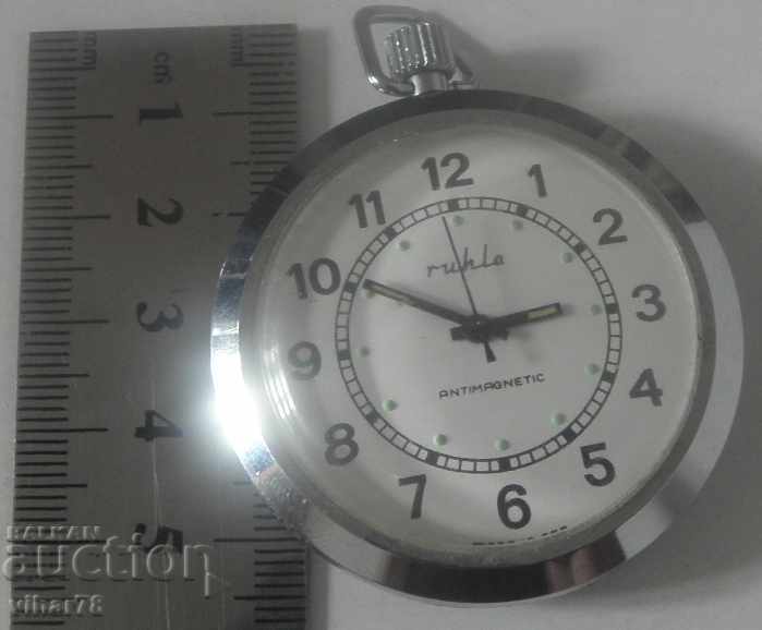 Livrarea RARE POCKET WATCH-UMF-RUHLA