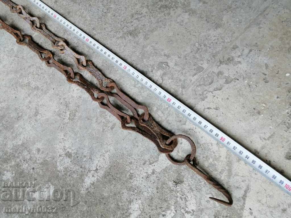 Licitație Vechiul cârlig lanț forjat, cârlige cuier lanț focar Licitație Vechiul cârlig lanț forjat, cârlige cuier lanț focar
