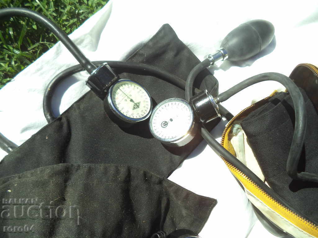 BLOOD PRESSURE DEVICES - COLLECTION with price 100.00 BGN | € 51.13 BLOOD PRESSURE DEVICES - COLLECTION with price 100.00 BGN | € 51.13
