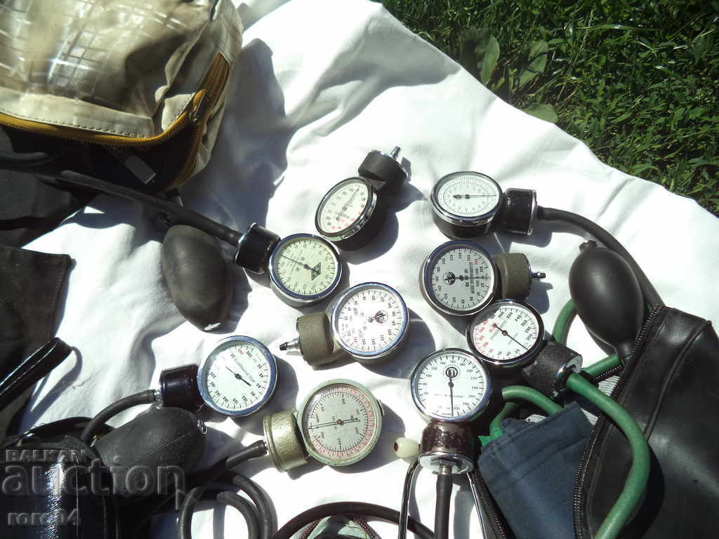 Delivery of BLOOD PRESSURE DEVICES - COLLECTION Delivery of BLOOD PRESSURE DEVICES - COLLECTION