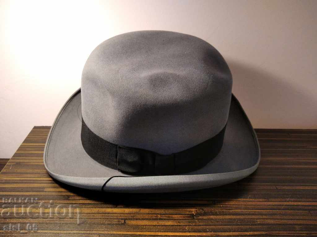 Auction  Men's hat, Borsalino bomber Simeon Zlatef Sofia