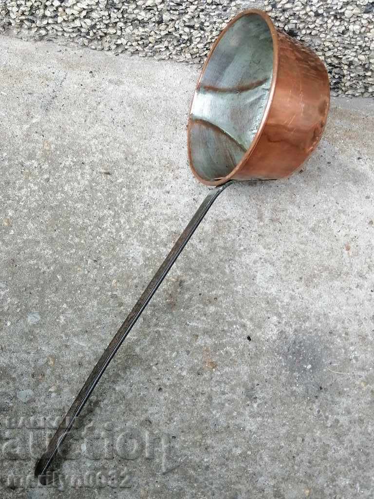 Auction Old copper ladle, pan, baker, copper pot, jam Auction Old copper ladle, pan, baker, copper pot, jam