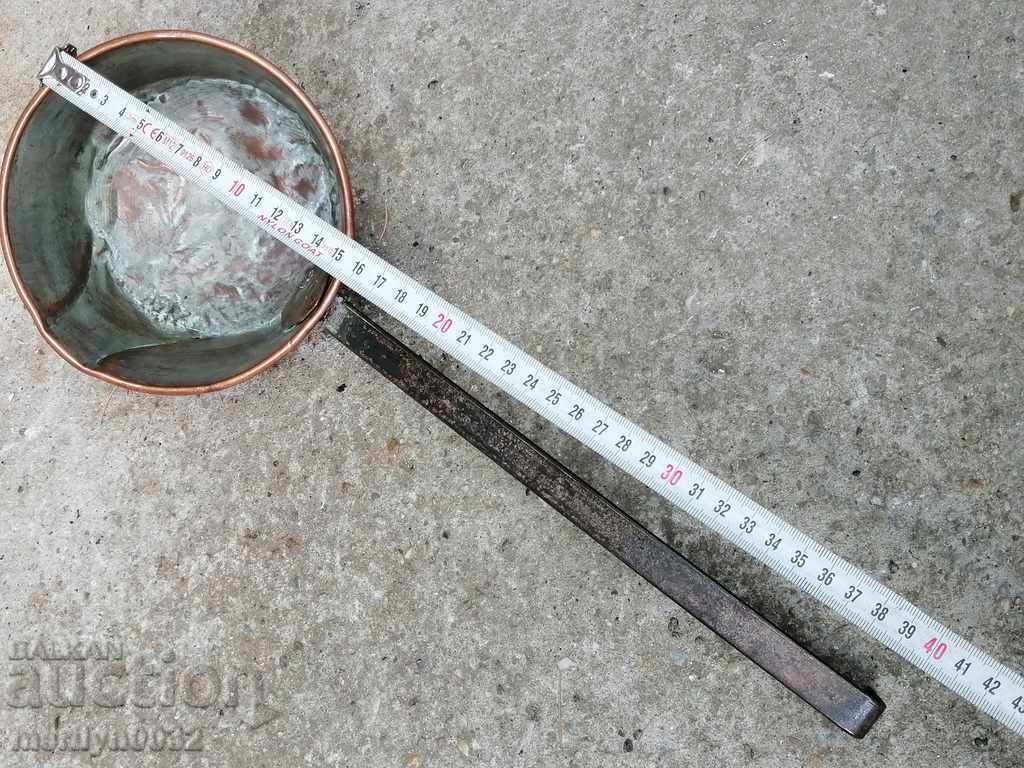 Delivery of Old copper ladle, pan, baker, copper pot, jam Delivery of Old copper ladle, pan, baker, copper pot, jam
