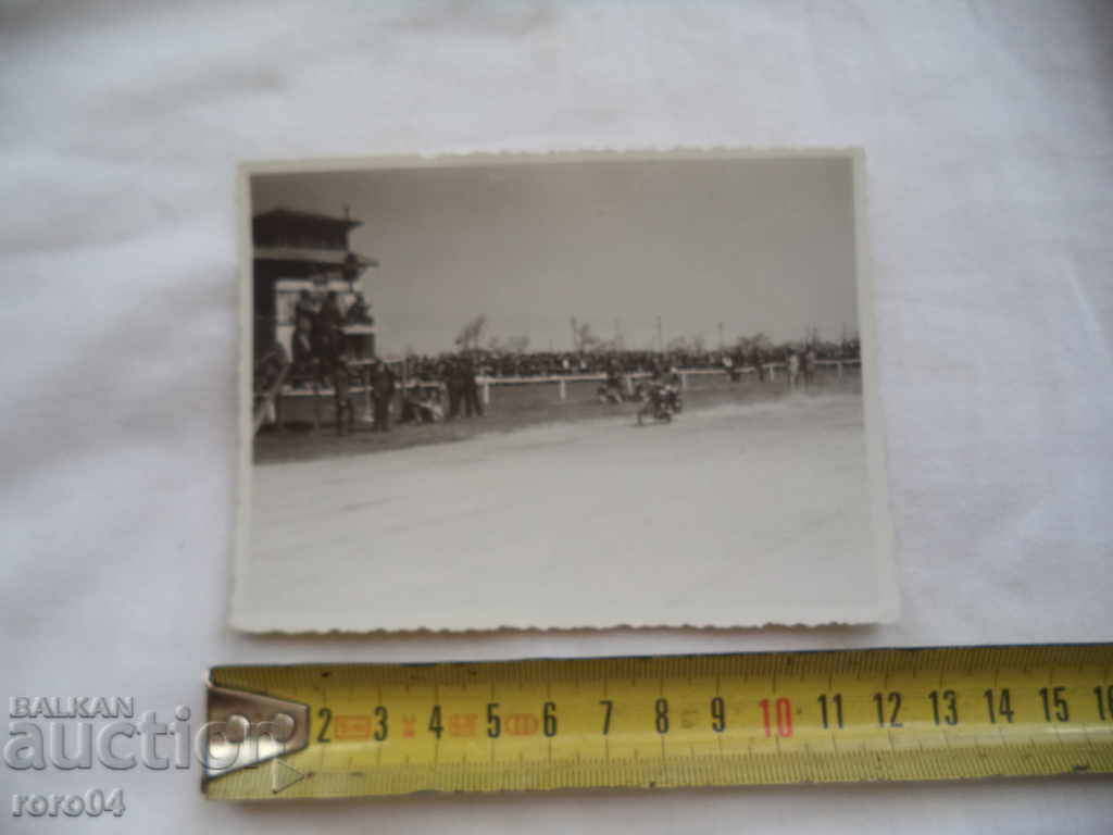 MOTOR COMPETITION - KINGDOM OF BULGARIA with price 8.99 BGN | € 4.60 MOTOR COMPETITION - KINGDOM OF BULGARIA with price 8.99 BGN | € 4.60