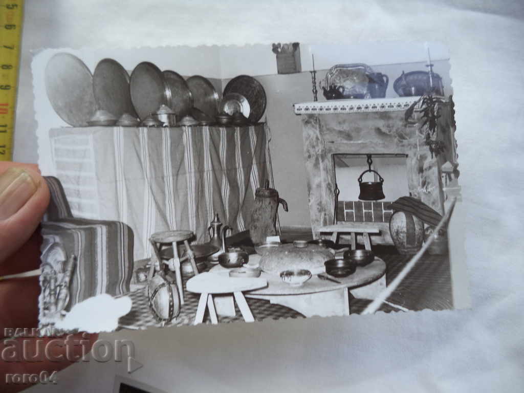 Delivery of ETHNOGRAPHIC COLLECTION - PHOTO Delivery of ETHNOGRAPHIC COLLECTION - PHOTO