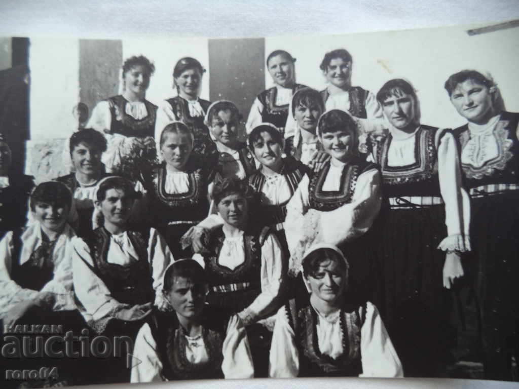 SAMOKOVSKI MOMI IN NOSIYA - 7 SAMOKOVSKI MOMI IN NOSIYA - 7