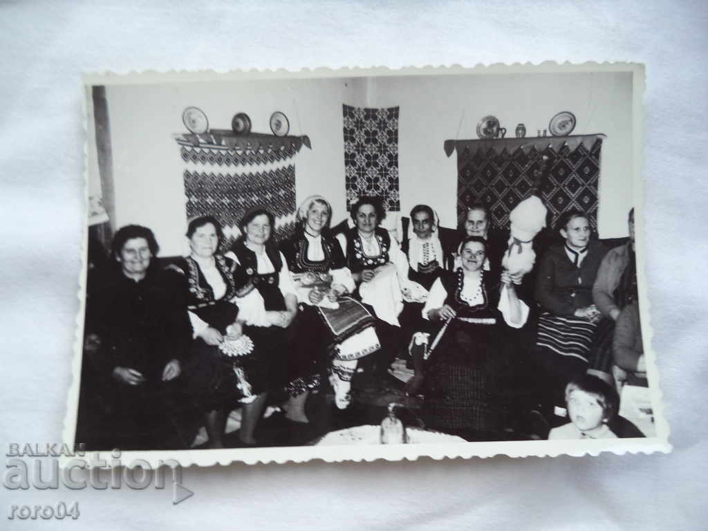 SAMOKOV MAMS / GRANDMOTHERS IN NOS - 5 SAMOKOV MAMS / GRANDMOTHERS IN NOS - 5