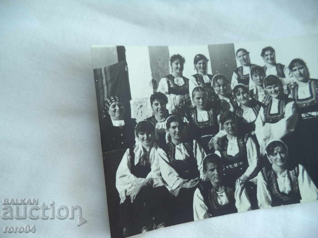 SAMOKOVSKI MOMI IN NOSIA - LITACI - 5